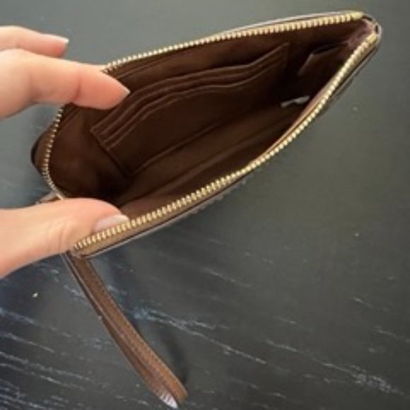 Coach Wristlet - Picture 3 of 5